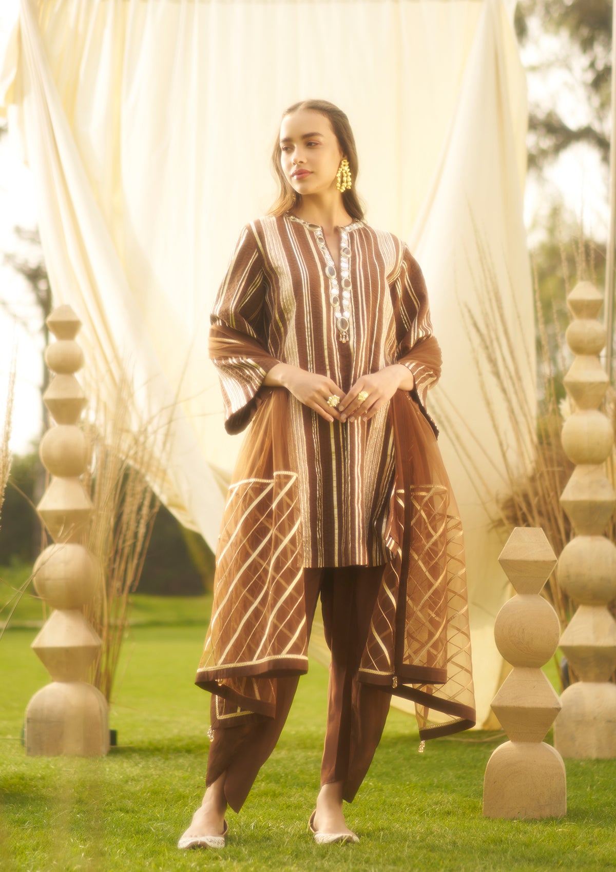 Mocha Gota Kurta Set