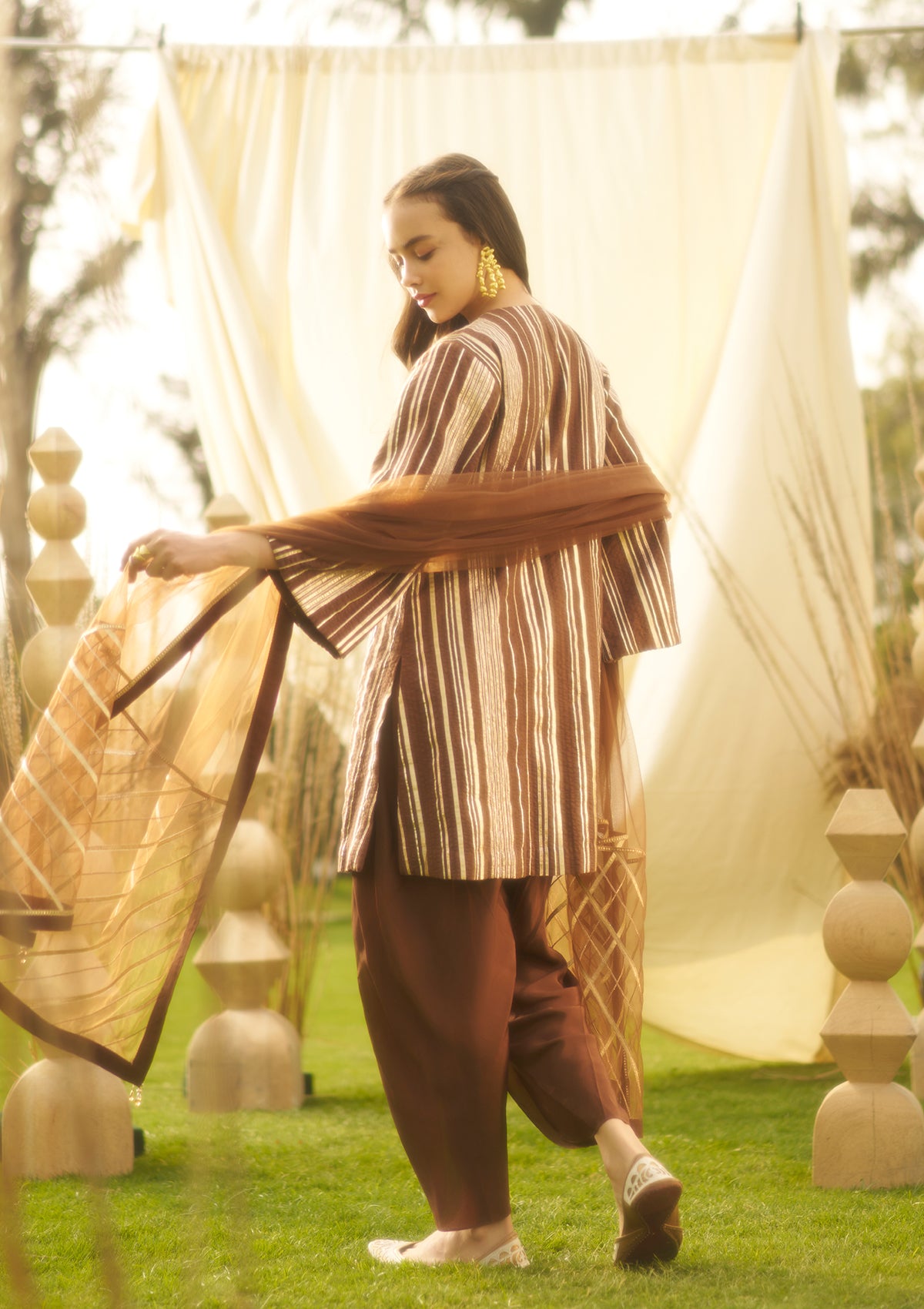 Mocha Gota Kurta Set