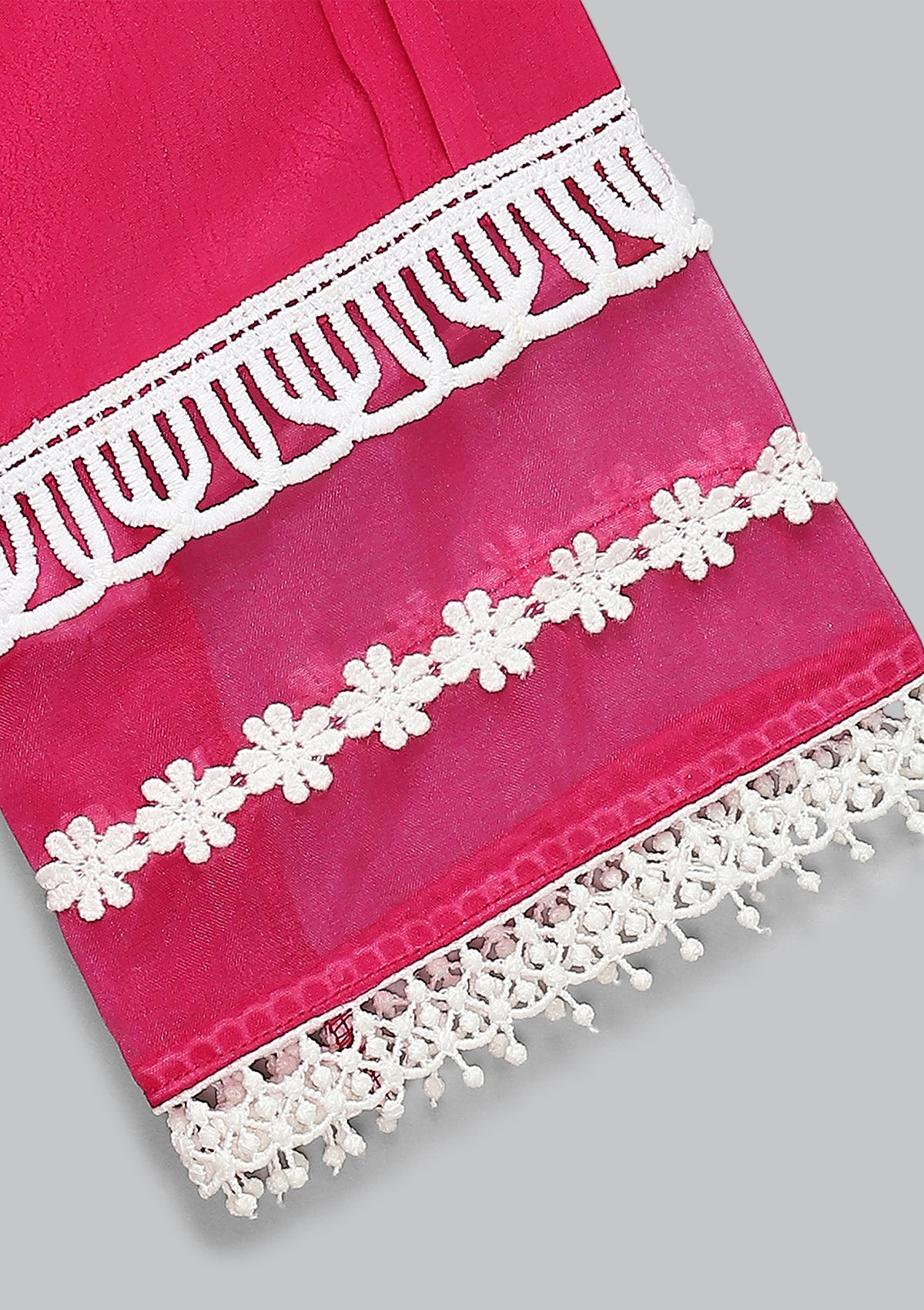 Kids Peony Scalloped Lace Kurta Set