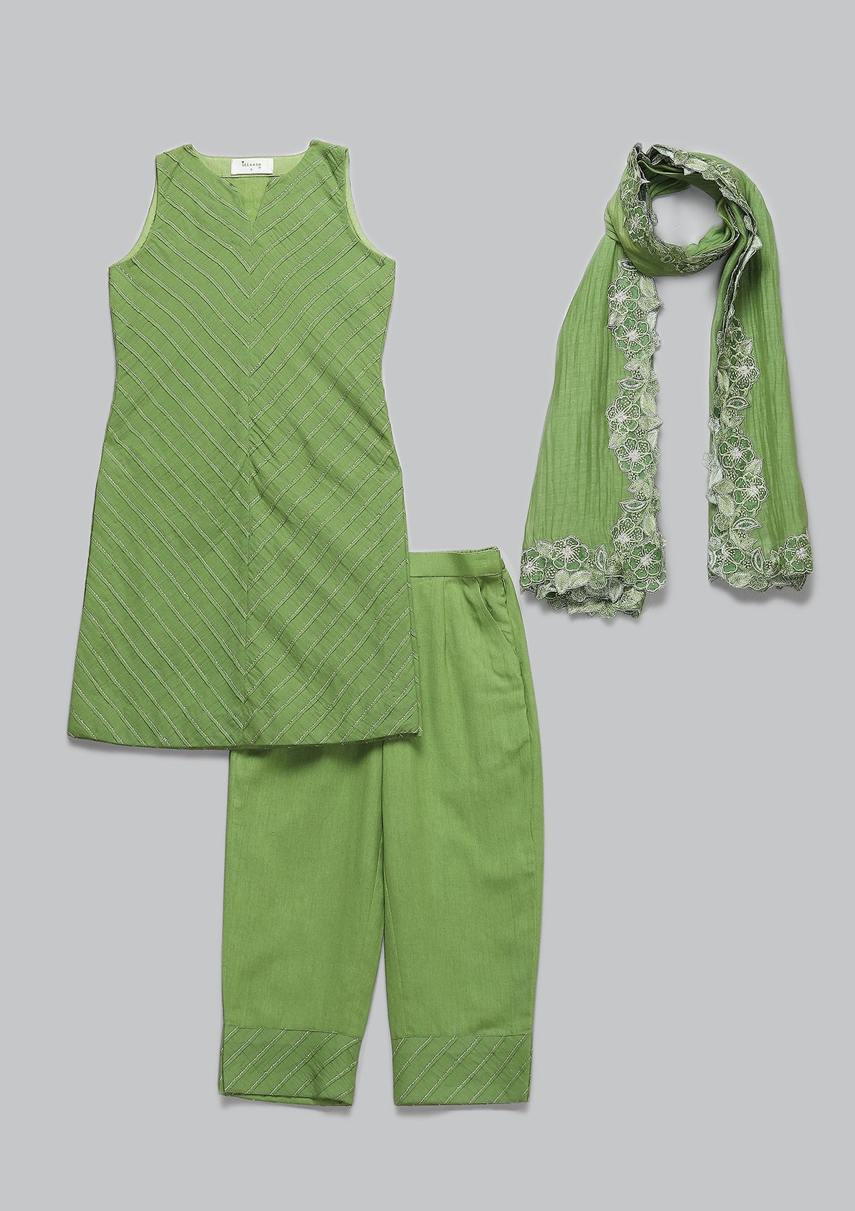 Raha Kapoor in Kids Sage Pintuck Embellished Kurta Set