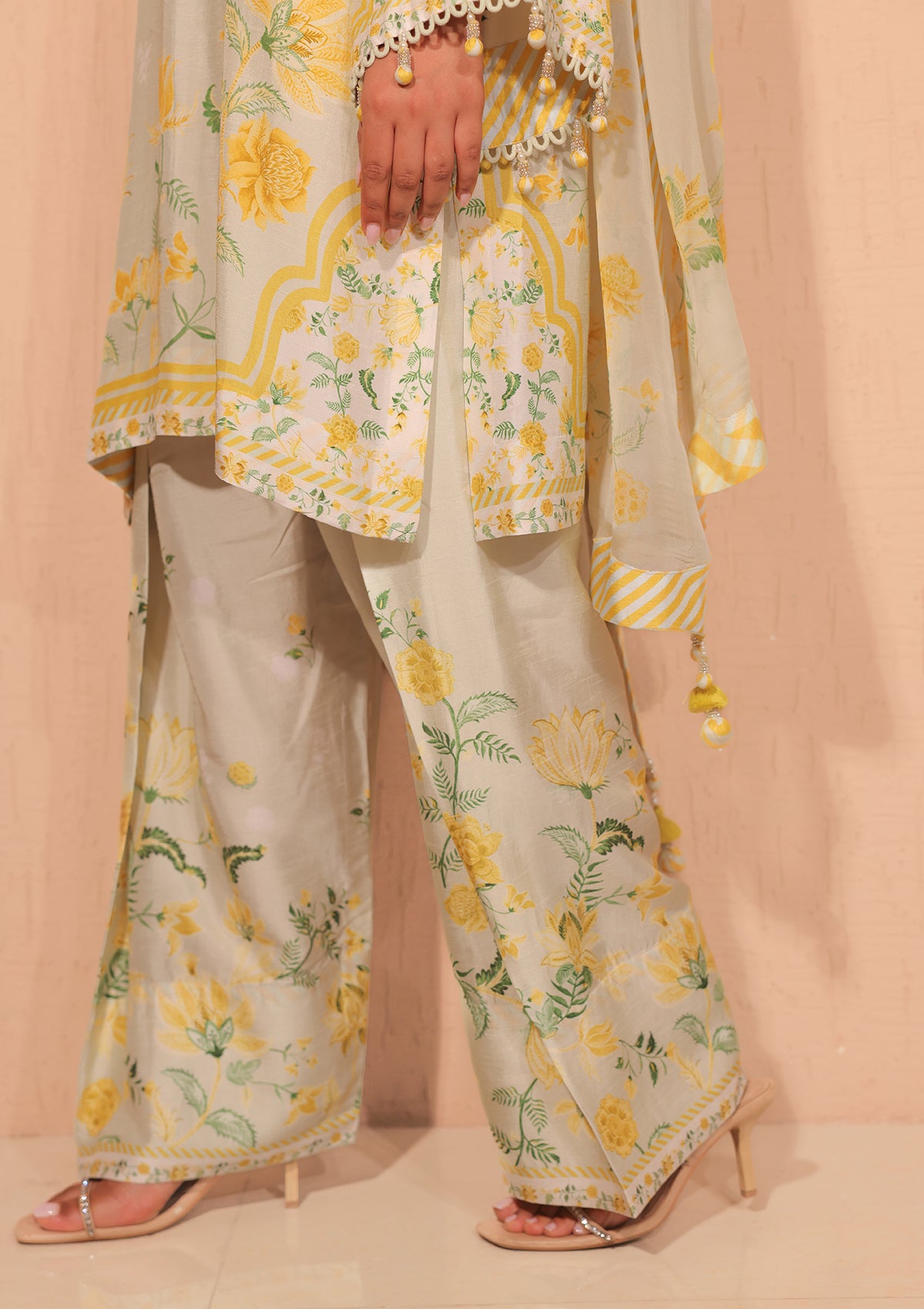 Daffodil Floral Kurta Set