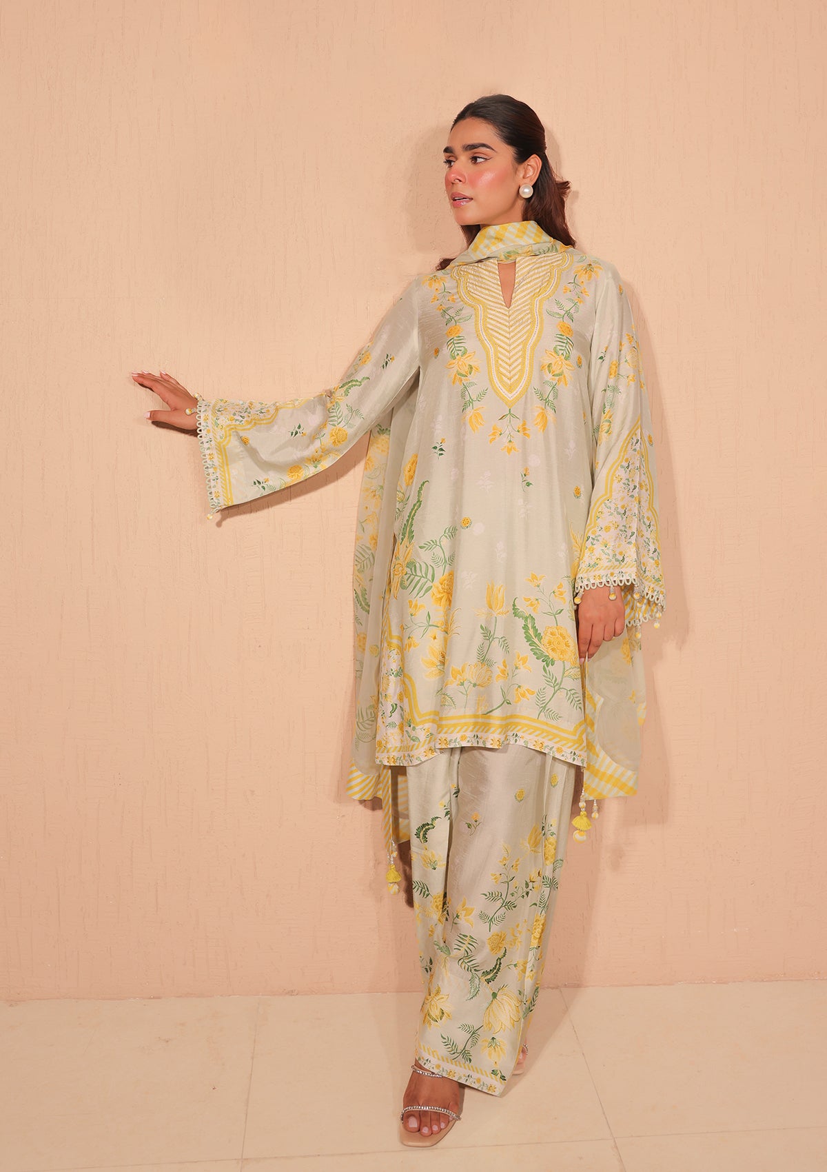 Daffodil Floral Kurta Set