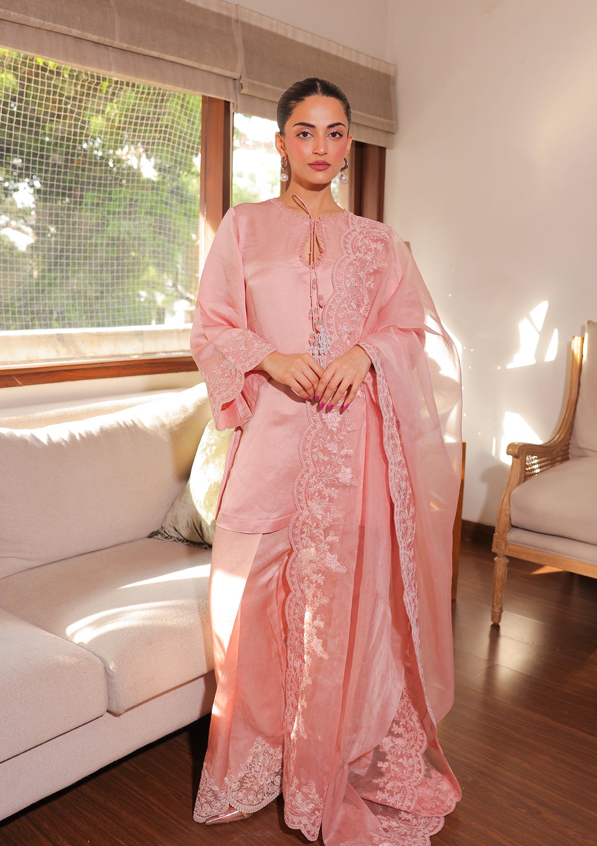 Rose Mughal Farshi Salwar Set