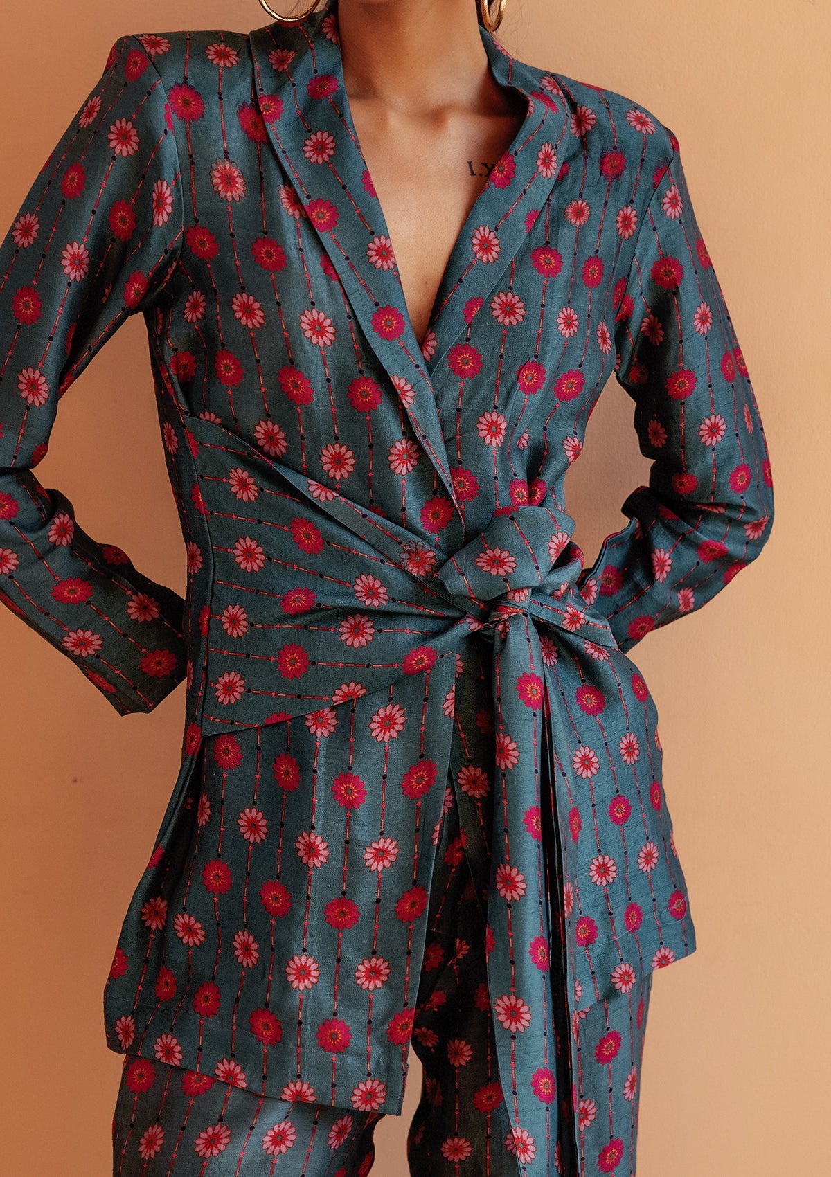Nazreen Teal Knotted Blazer Set