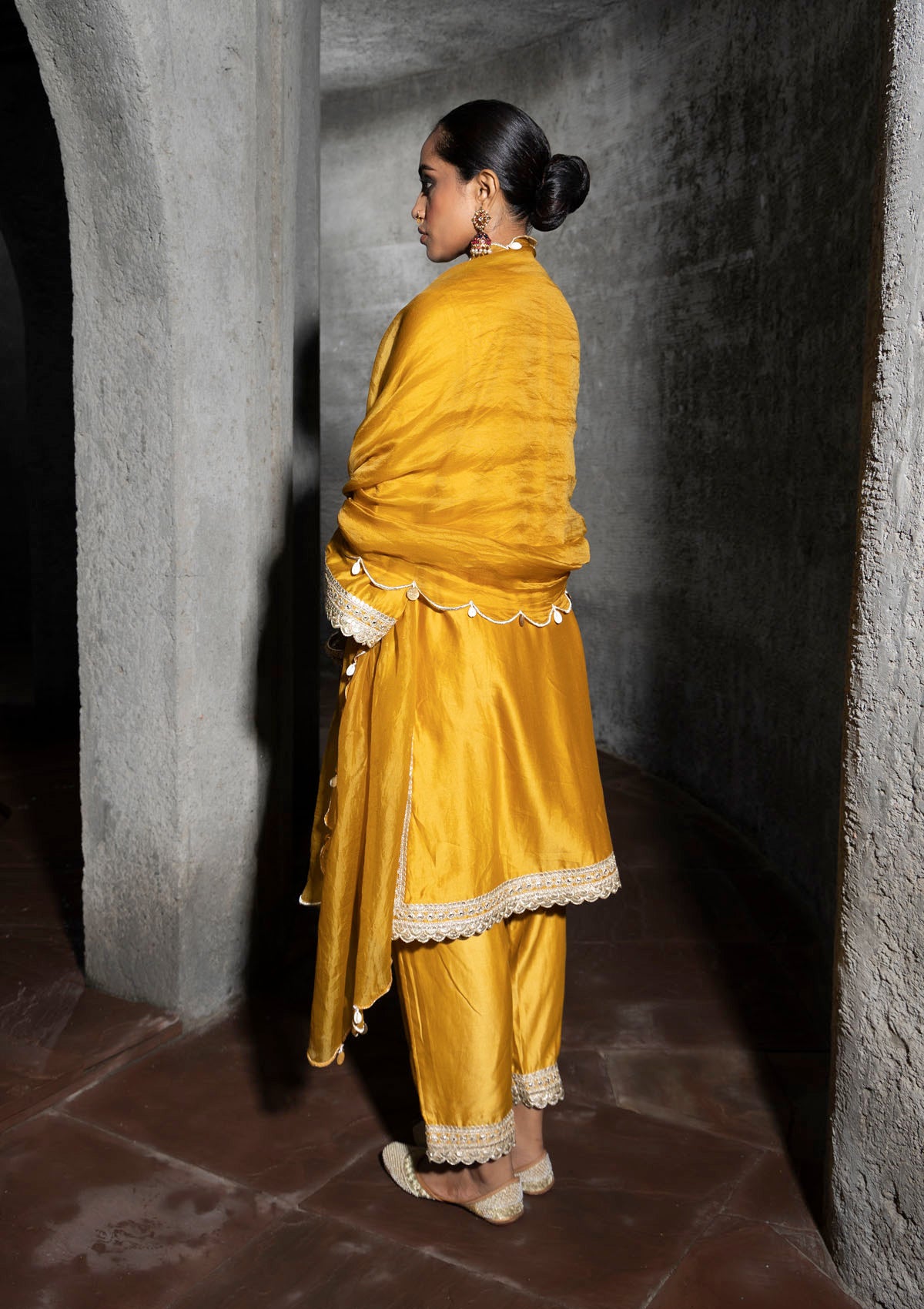 Sehar Honey Scallop Kurta Set