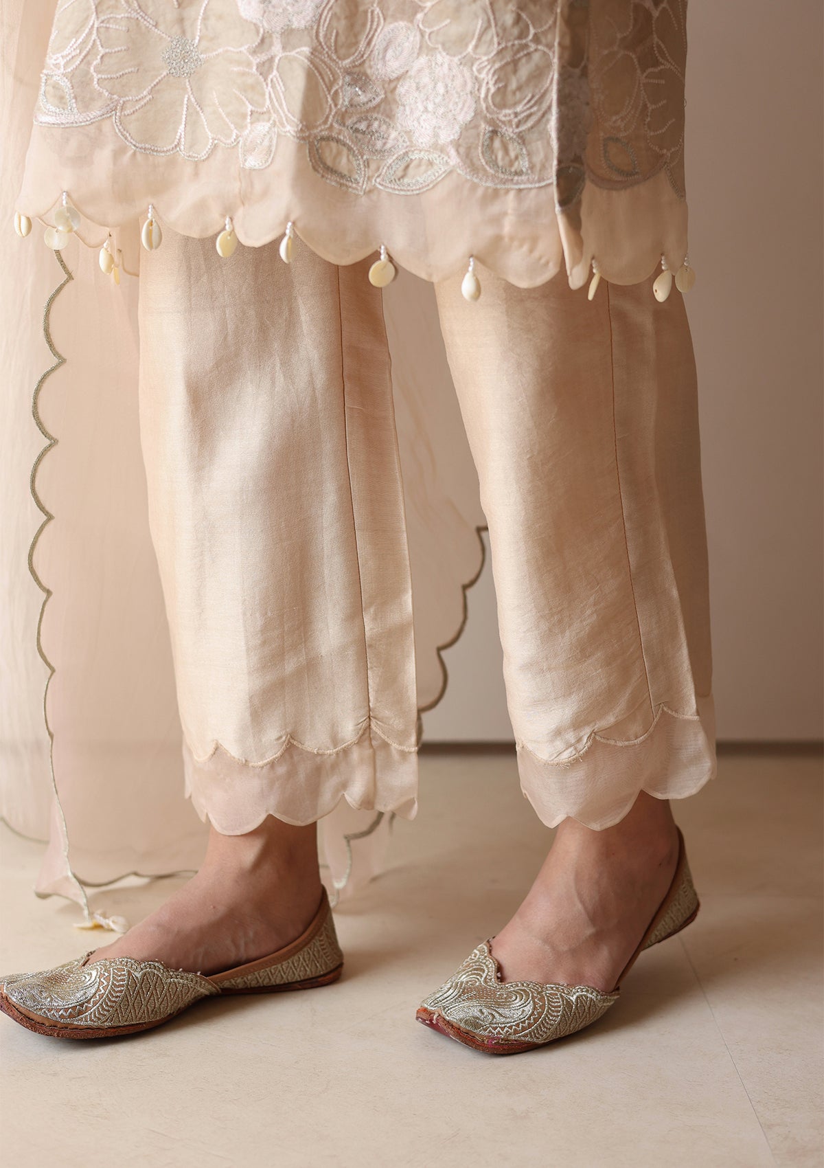Kareena Kapoor in Sand Applique Kurta Set