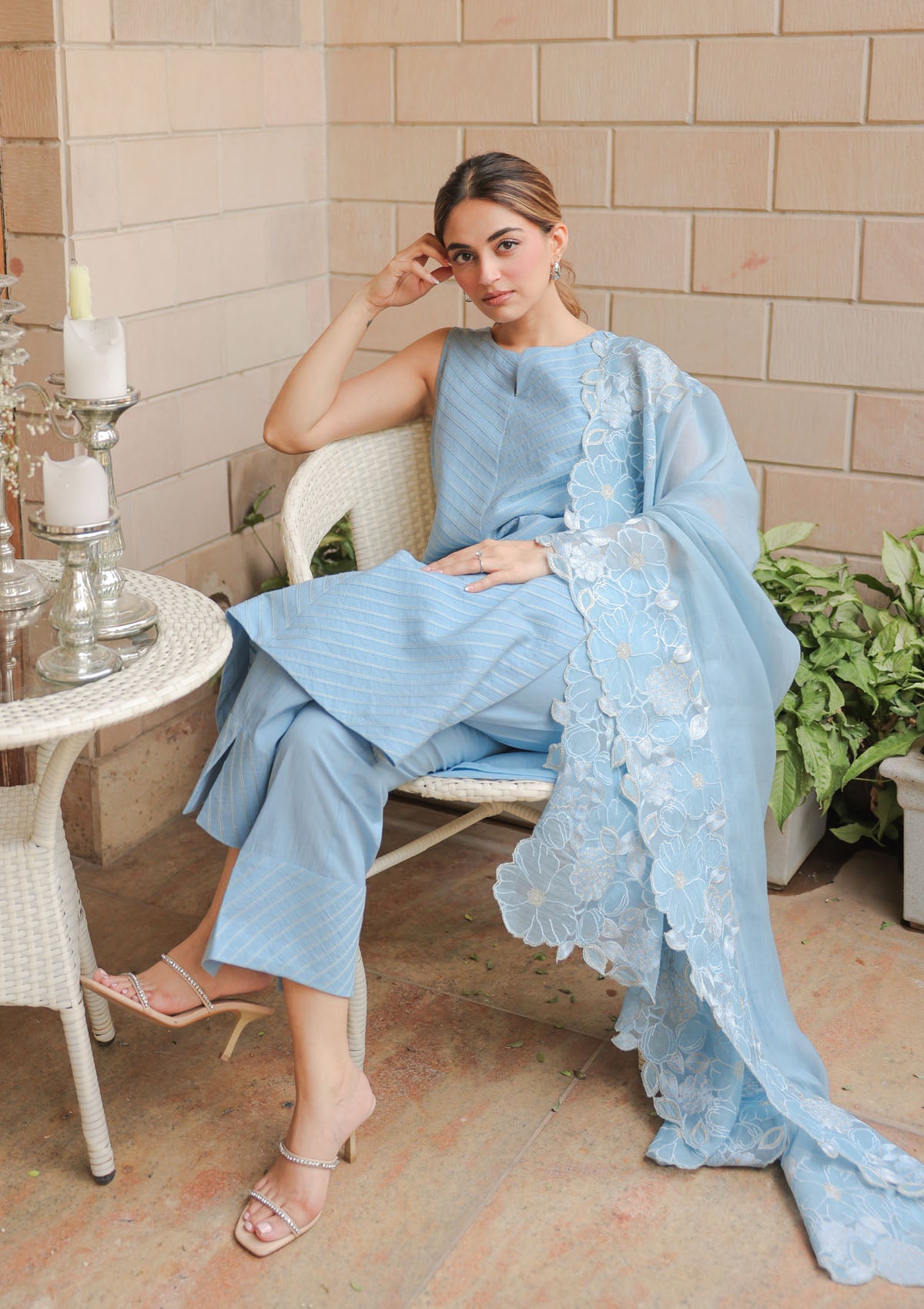 Ice Pintuck Embellished Kurta Set