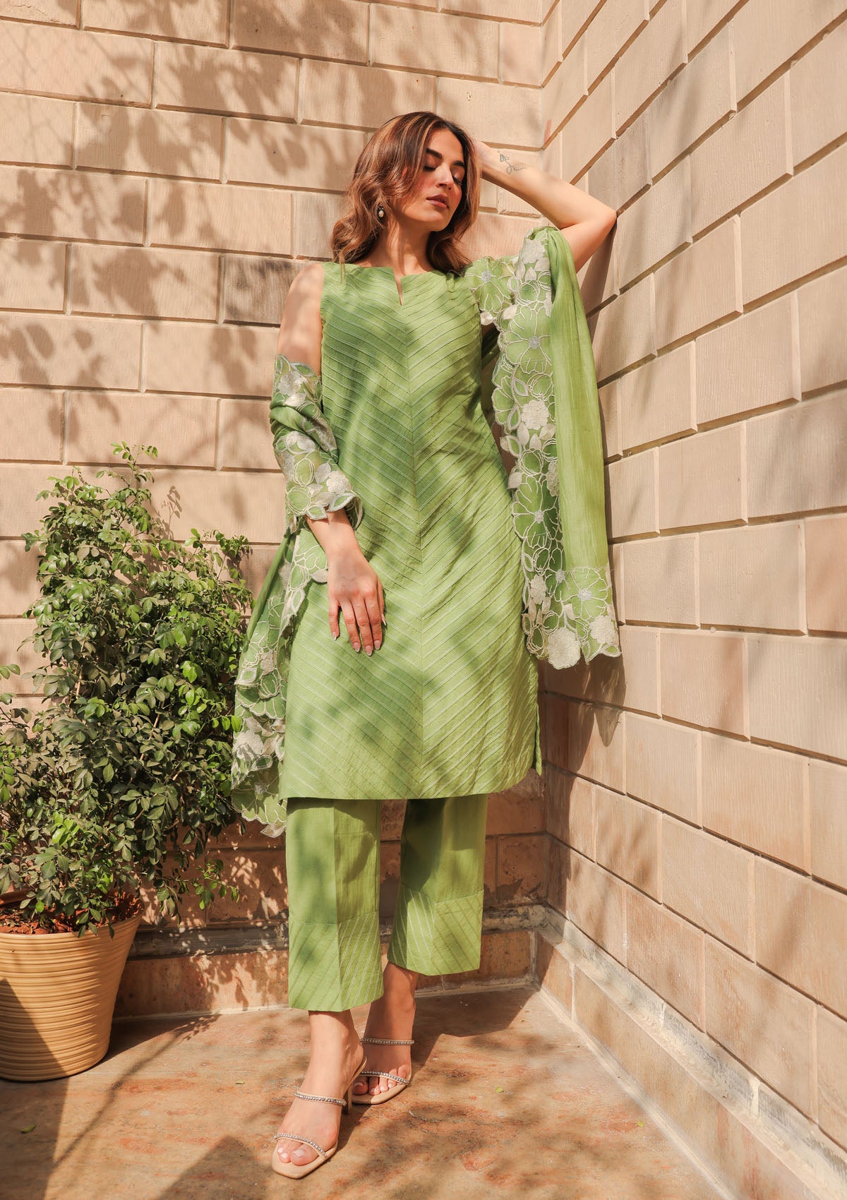 Sage Pintuck Embellished Kurta Set