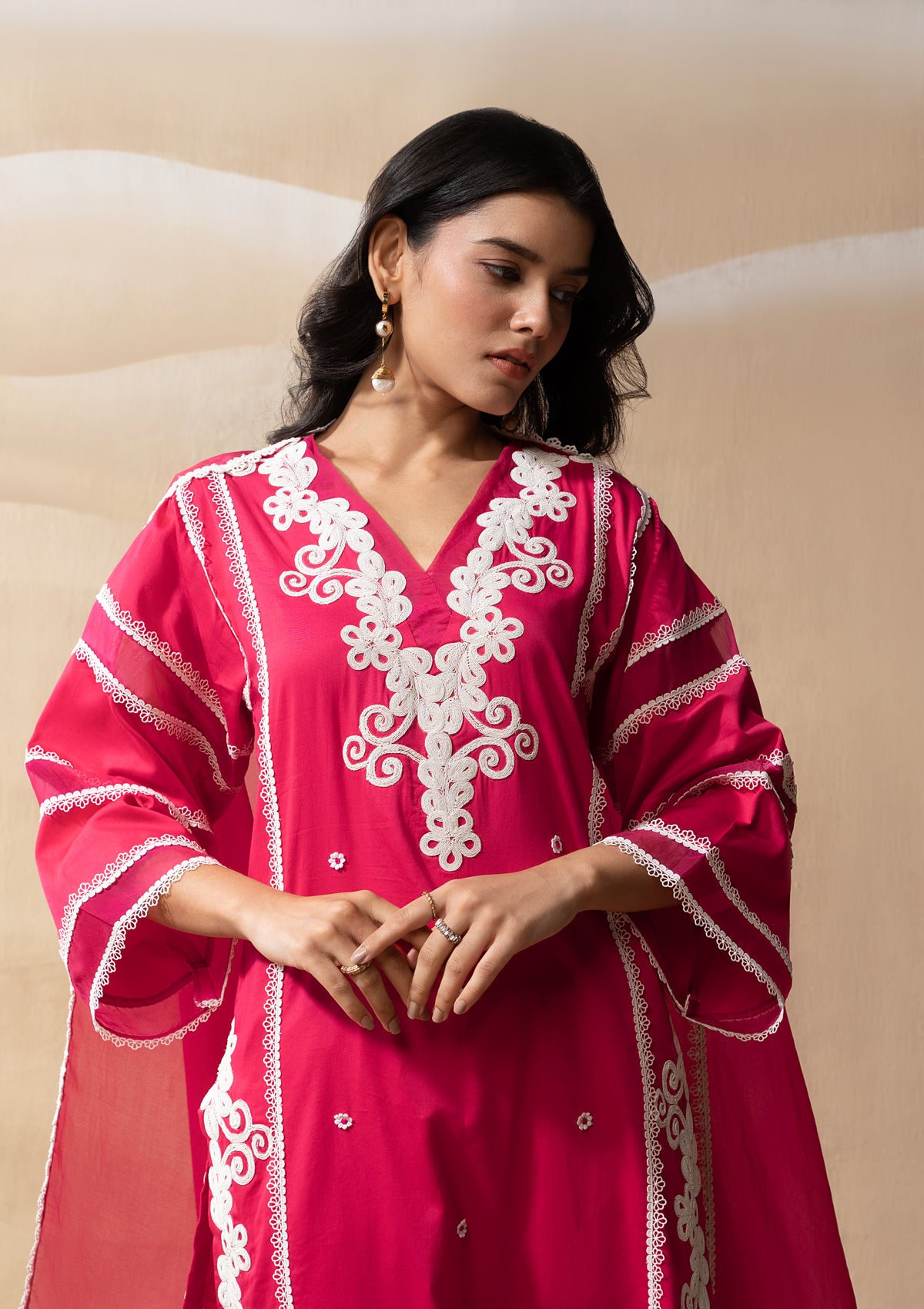 Peony Lace Applique Kurta Set