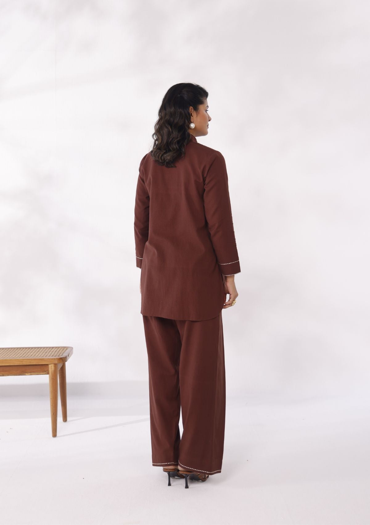 Mocha Mandarin Knotted Set