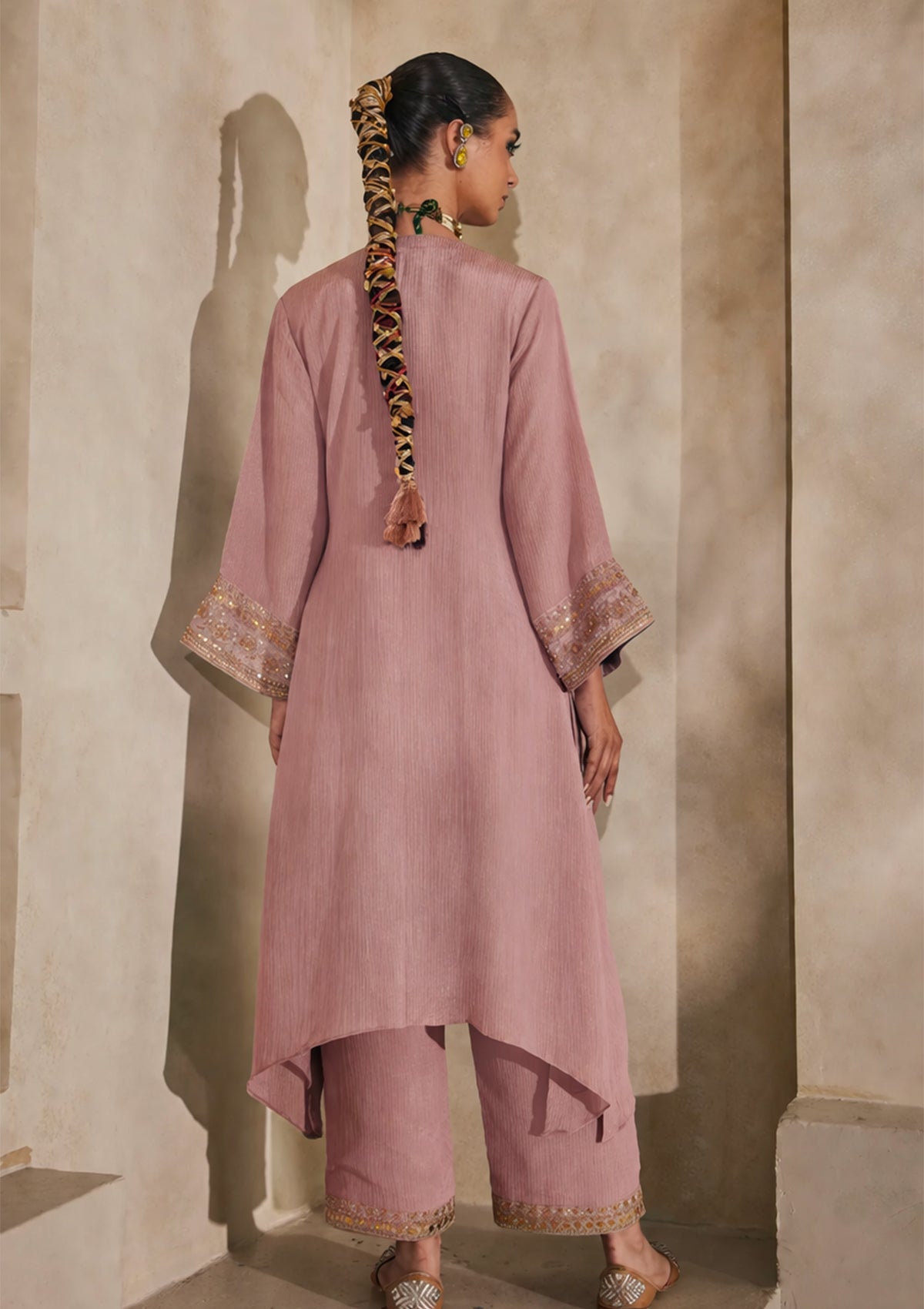 Blush Gulmarg Pheran Kurta Set