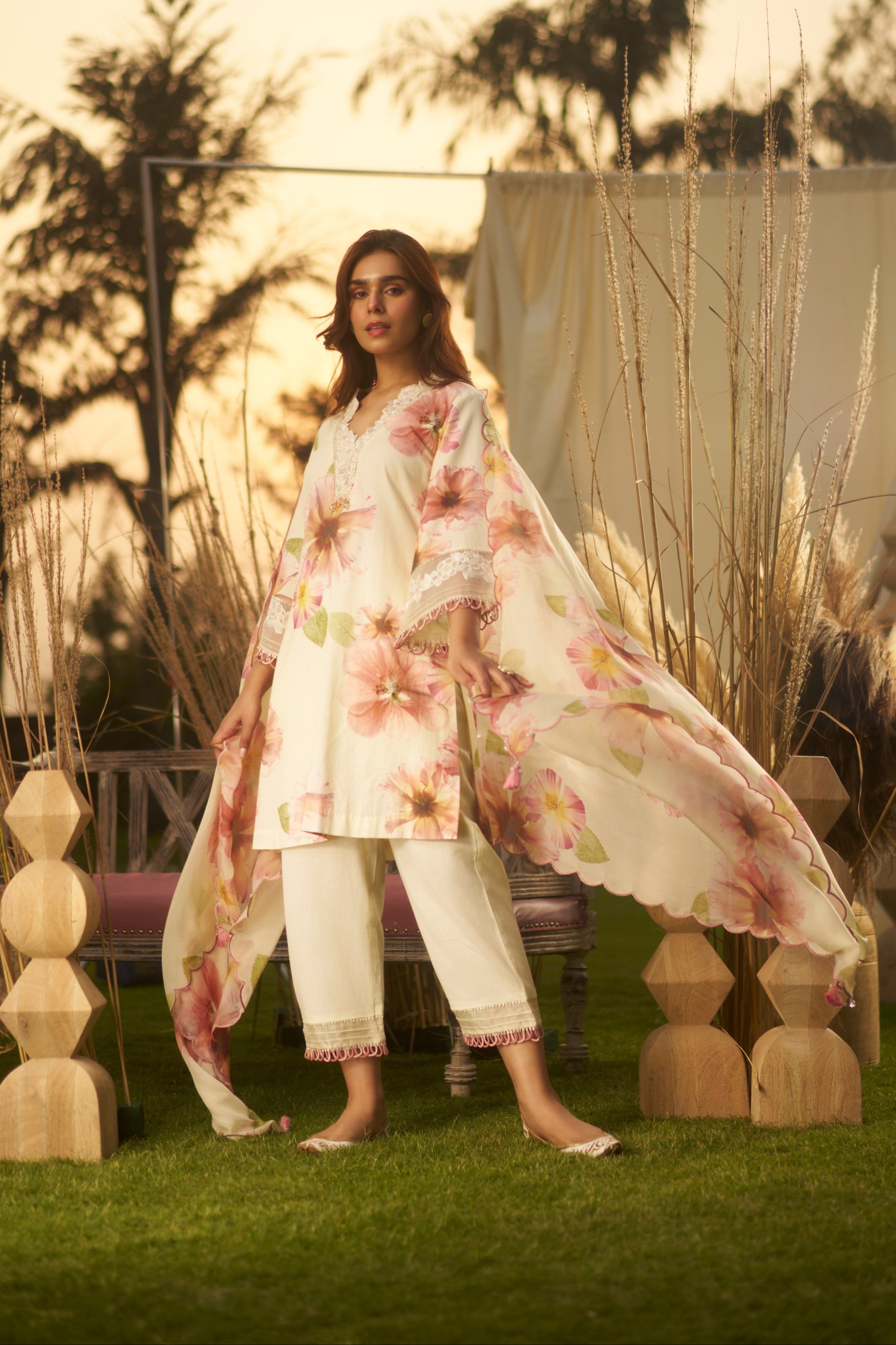 Suhani Ivory Cutwork Kurta Set