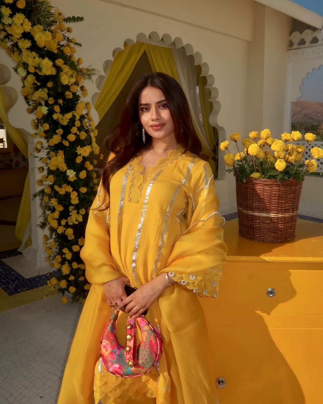 Amber Scalloped Kurta Set - Seeaash