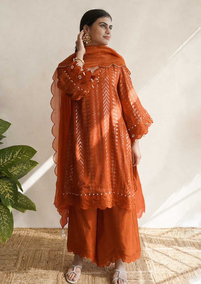 Saffron Scalloped Kurta Set
