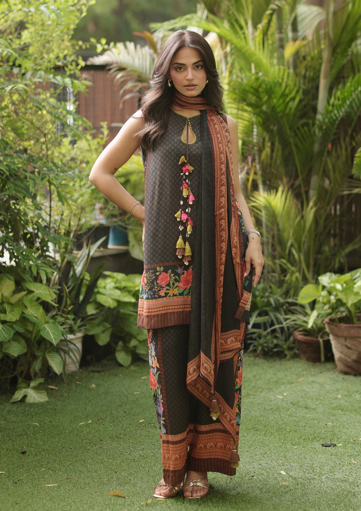 Midnight Garden Kurta Set