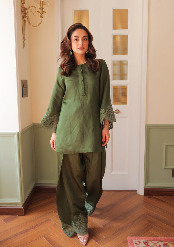 Sonali Bendre in Sage Mughal Farshi Salwar Set