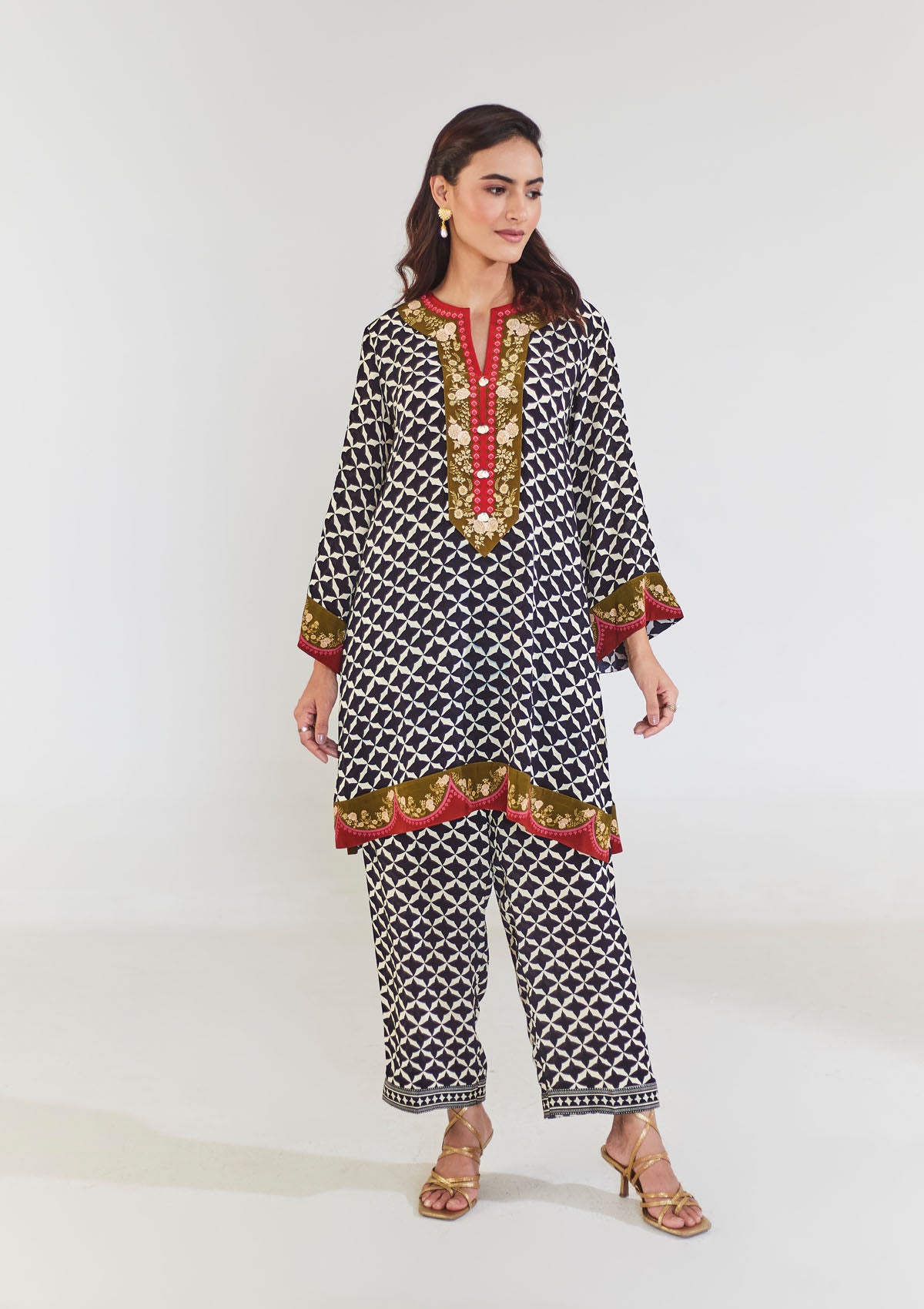 Yin and Yang Black Kurta Set