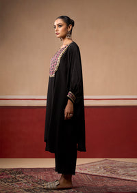 Sindh Plum Kaftan Set