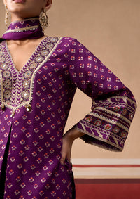 Ira Plum Kurta Set