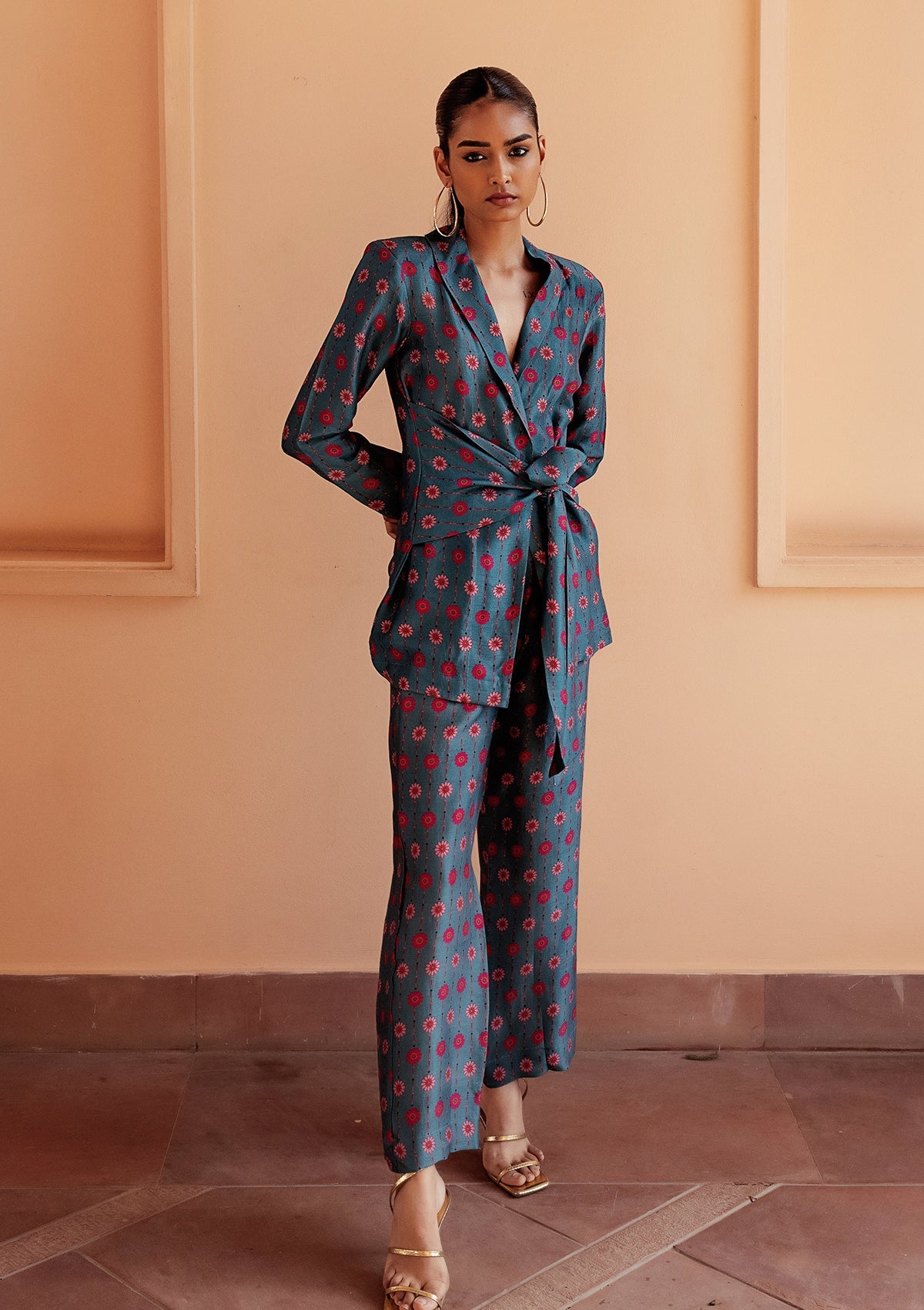 Nazreen Teal Knotted Blazer Set