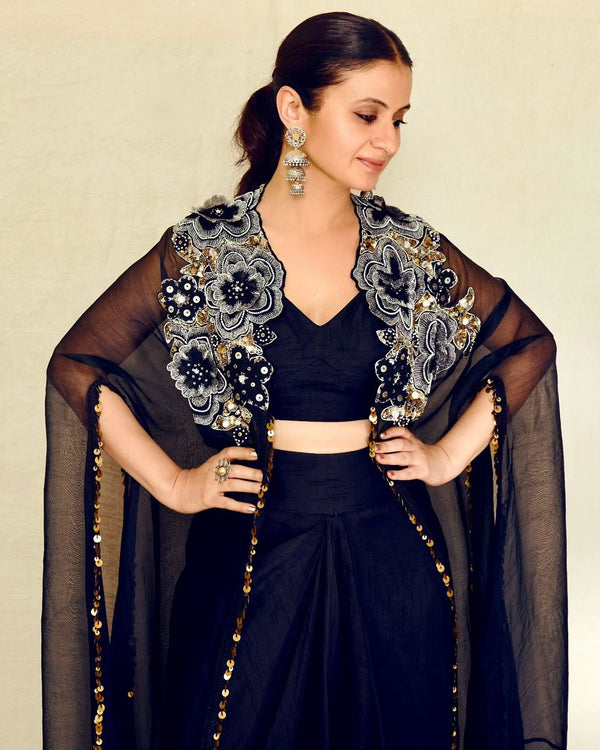 Khushnaz in Zohra Black Embroidered Cape Set