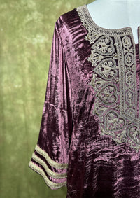 Mauve Embroidered Velvet Kurta Set