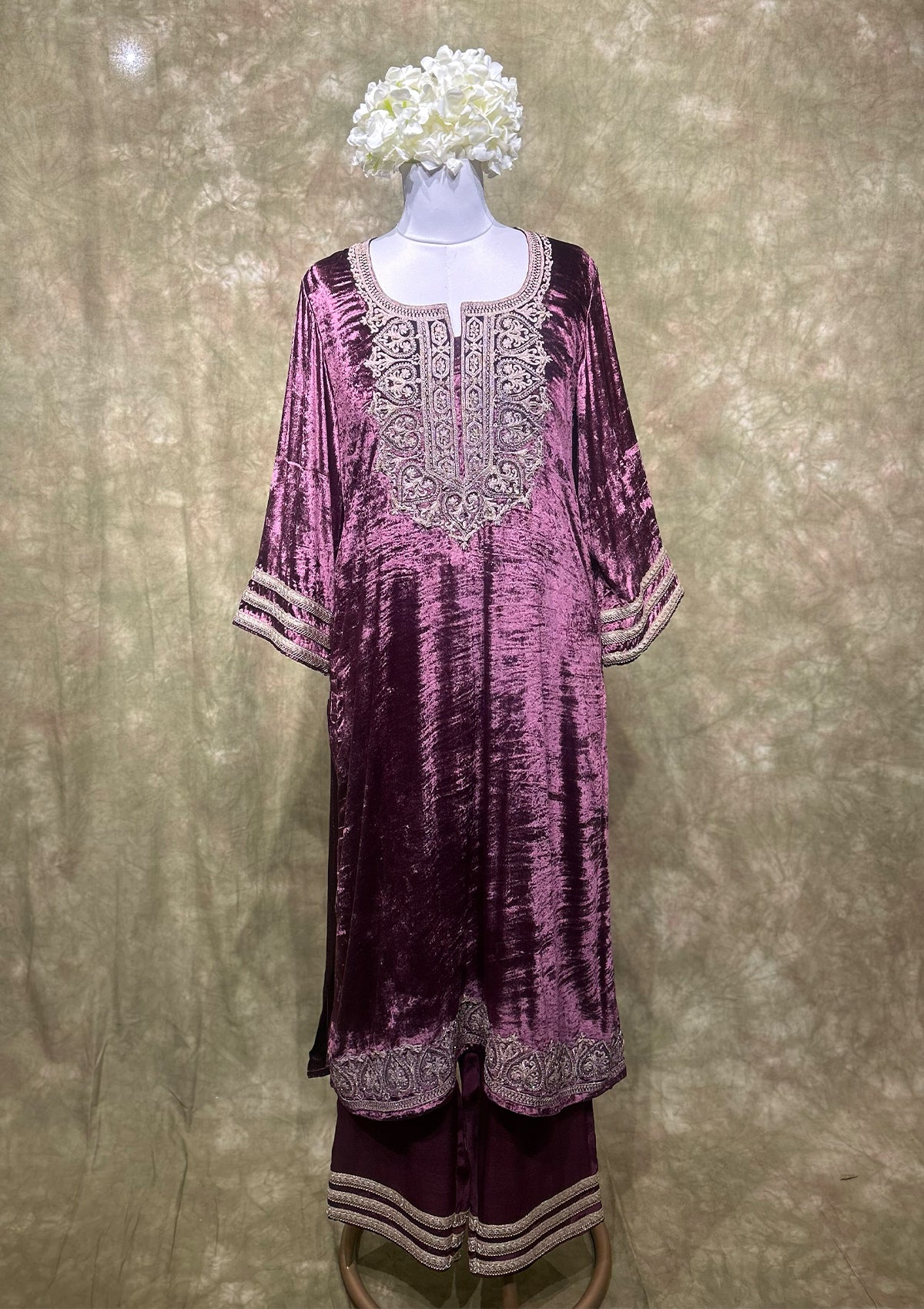 Mauve Embroidered Velvet Kurta Set