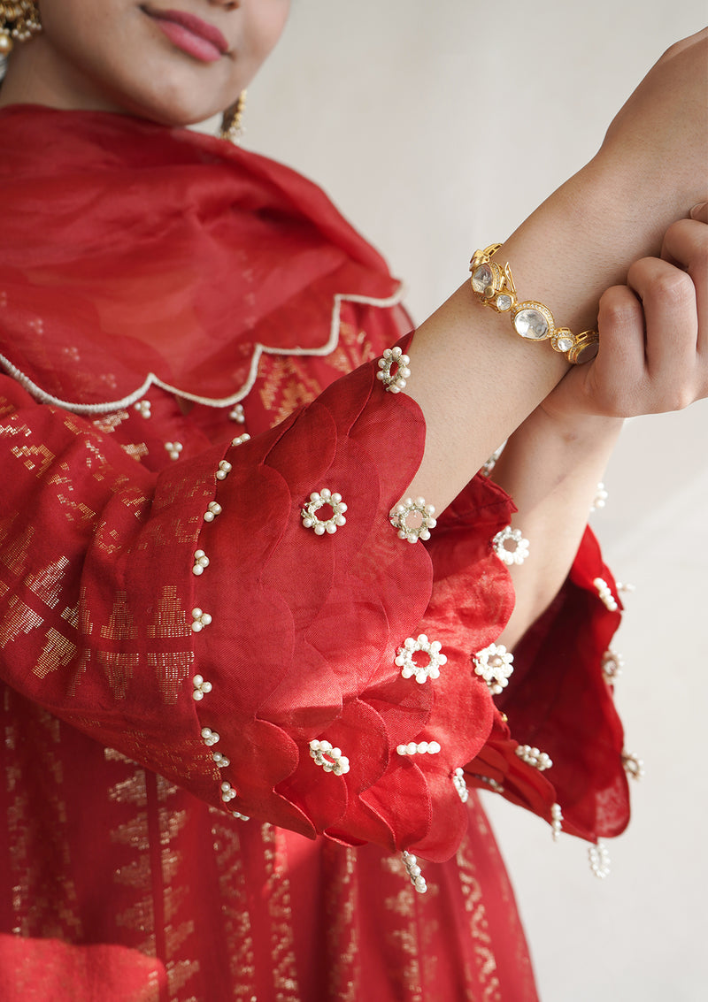 Ruby Scalloped Kurta Set