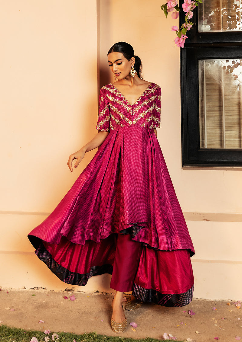 Sitara Gulabi Asymmetric Anarkali Set