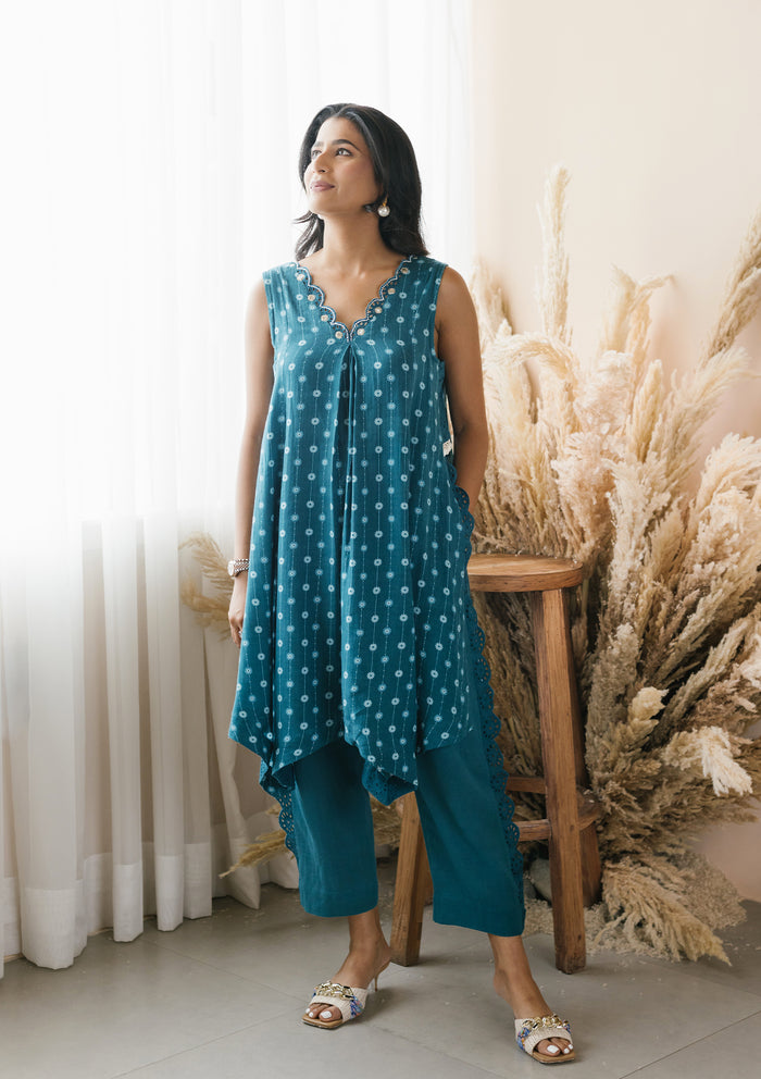 Nazreen Teal Kurta Set