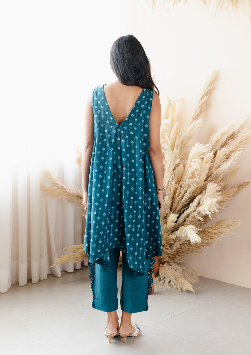 Nazreen Teal Kurta Set
